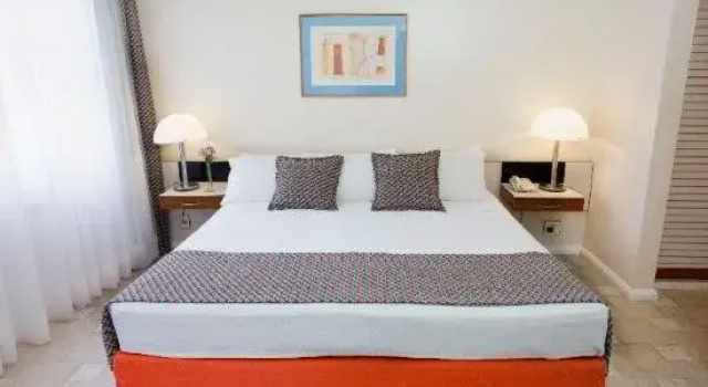 Двухместный номер Standard Savoy Othon Lite