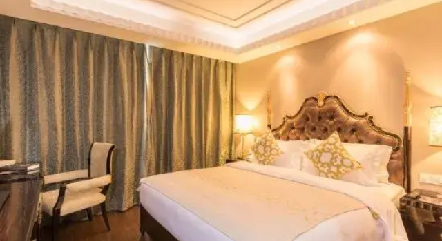Семейный люкс Deluxe Yuju Service Apartment (Beijing Yuanyang Mansion)