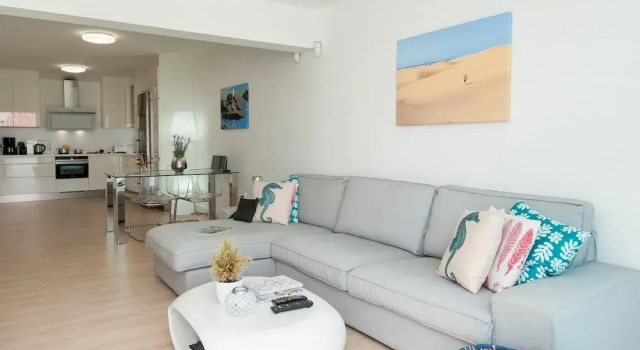 Bungalow Playa del Inglés JFGI by VillaGranCanaria, Забронировать Отель Отели Гран-Канария Юга 3 звезды, 3*
