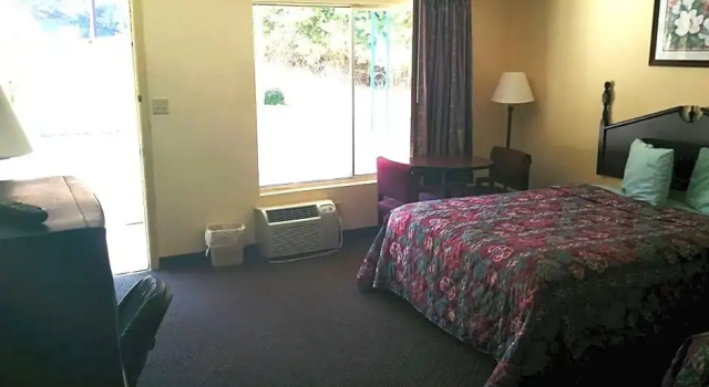 Двухместный номер Standard Scottish Inn Maggie Valley