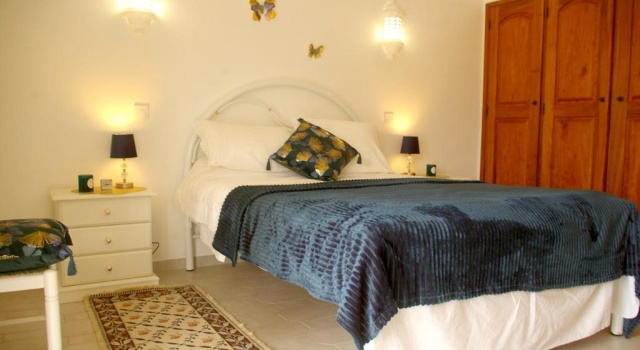 Коттедж Lovely 2 Bedroom end Townhouse in Carvoeiro