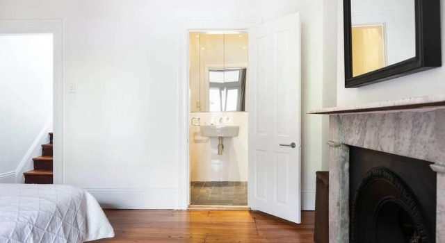 Коттедж с 3 комнатами с видом на город European Elegance in Darlinghurst