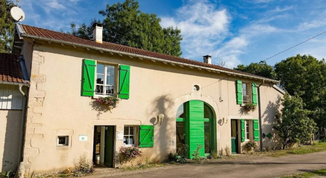 Bienvenue au Pays de Jeanne, Забронировать Отель «постель и завтрак» Аллен Meurthe-et-Moselle