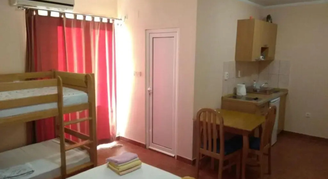 Семейная студия Apartments Adriatika