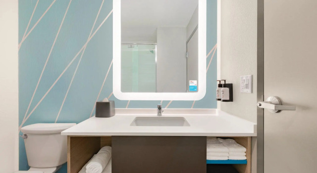 Двухместный номер Standard avid hotel Richmond North - Ashland by IHG