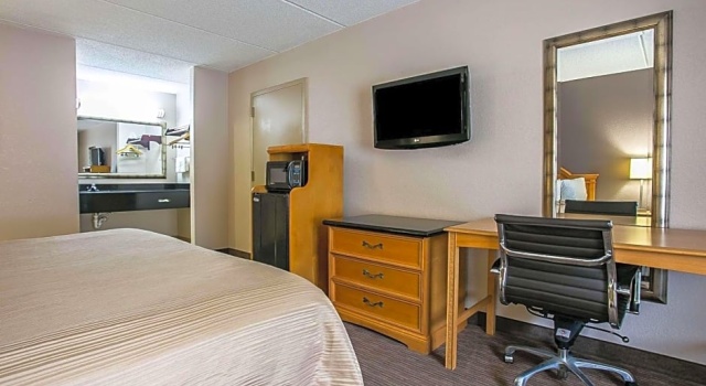 Номер Standard Quality Inn Hartsville
