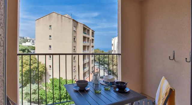 Offre Spécial Bastia Proche Centre Parking