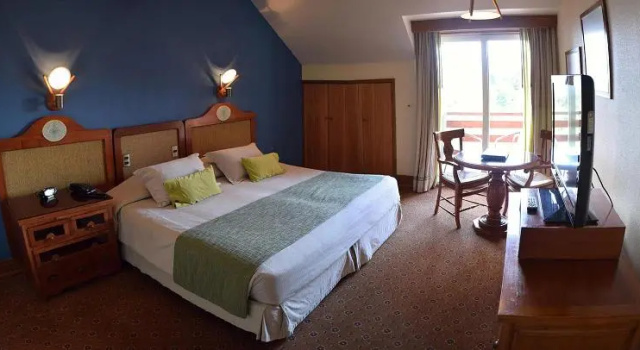 Одноместный номер Standard с балконом Termas Puyehue Wellness & Spa Resort