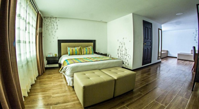 Номер Superior Embassy Quito