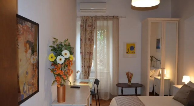 Benedetta B&B Trastevere, Забронировать Отель «постель и завтрак» Отели Рима с завтраком, рядом с Мост Фабричо, Завтраки
