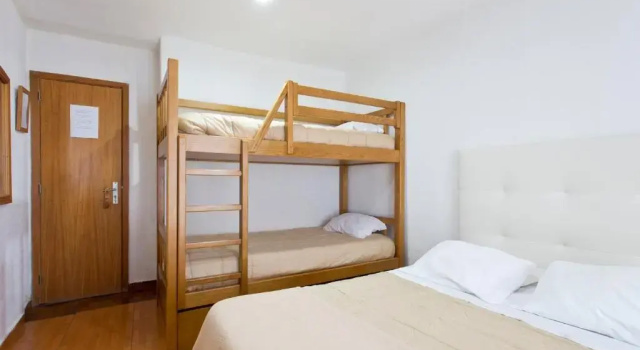 Трёхместный номер Standard Braganca Oporto