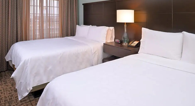 Четырёхместный люкс c 1 комнатой Staybridge Suites Indianapolis-Fishers by IHG