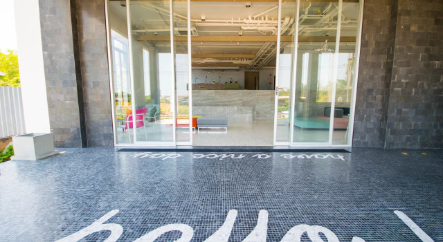 Comet Hotel Surat Thani, Забронировать Отель Moo 4 Ко-Самуй