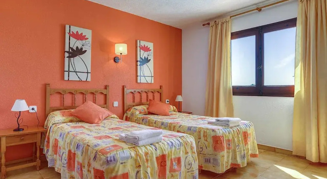Villa Sol y Sombra, Reservar Vila Vilas em Minorca, Vila
