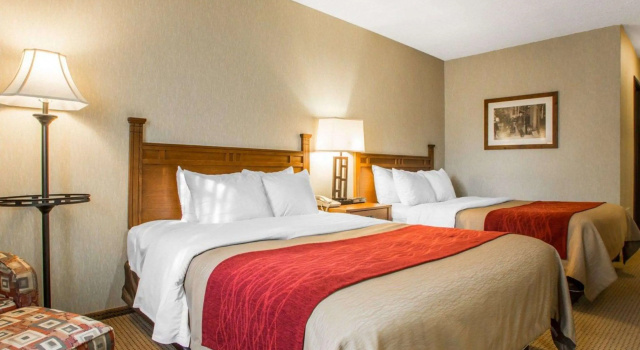 Четырёхместный номер Standard Quality Inn Ironwood