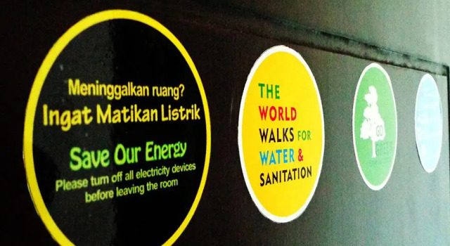 Confort cameră Hotel Griya Surya Solo