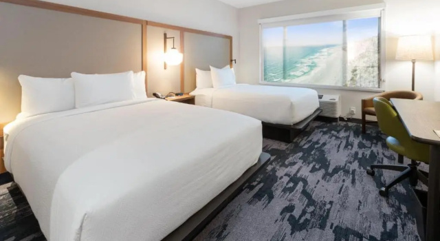 Четырёхместный номер Standard Fairfield by Marriott Inn & Suites San Francisco Pacifica