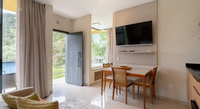 Апартаменты House w/ Fireplace and Bathtub in Urubici Cla0000