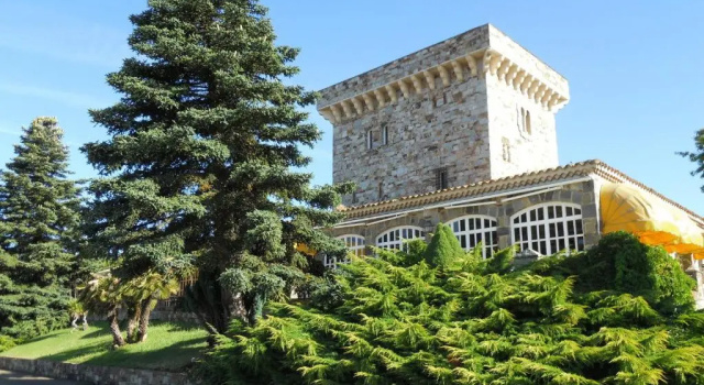 Семейный номер Standard Hotel Temple Pradorrey