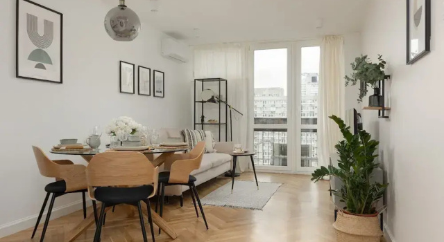 Warszawa Apartment Żelazna by Renters