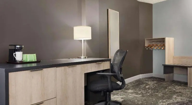Номер Standard Travelodge by Wyndham Alma