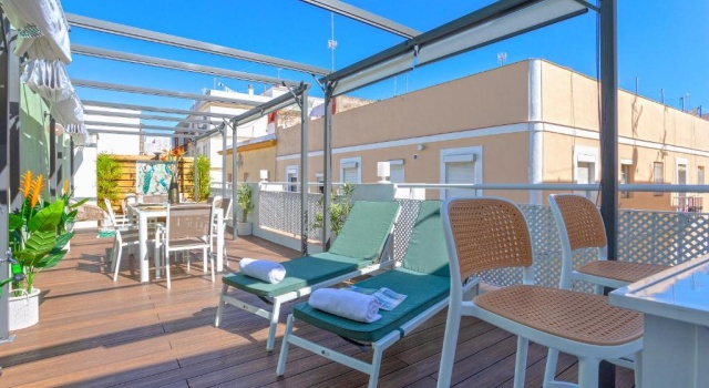 Апартаменты Genteel Home Mercado Central Terrace