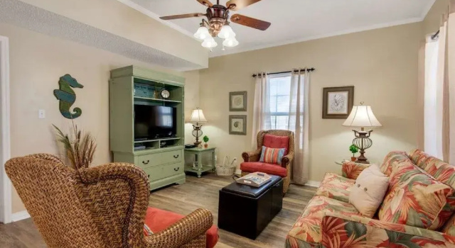 Beach Bungalow 3 Bedroom Apartment