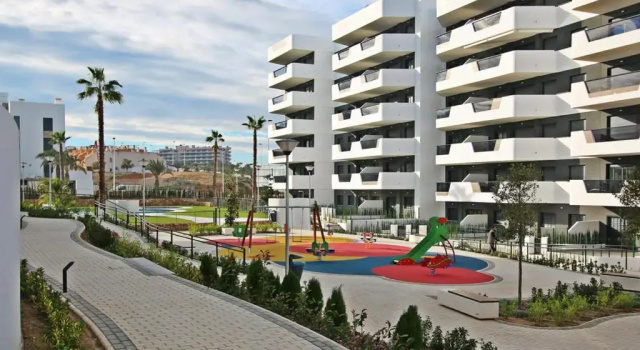 Arenales Playa 93 by Bravos Club, Забронировать Отель Лос-Ареналес-дель-Соль Валенсия
