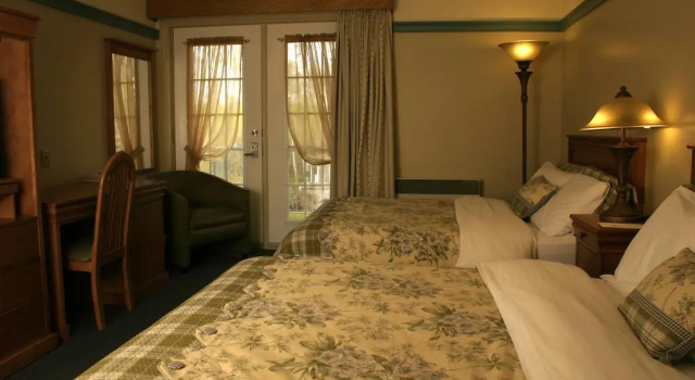 Hôtel Le Francis, Buchen Sie Hotel New Richmond Chaleur-Bucht