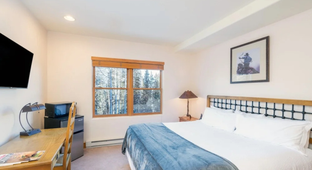 Bear Creek Lodge 208 2 Bedroom Condo by Alpine Lodging Telluride, Забронировать Апартаменты/квартира Апартаменты Telluride Ski, Апартаменты/квартира