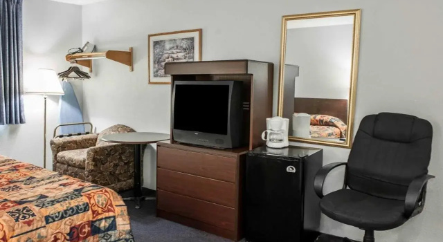 西拉法叶伊克诺旅馆(Econo Lodge), 预订 酒店 Indian Village 印第安纳
