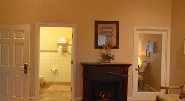 Bella Notte Inn, 予約 ホテル サンタクルーズの3つ星ホテル, 3*