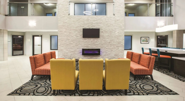 Holiday Inn Express Hotel & Suites Kokomo, Κράτηση Ξενοδοχείο Kokomo Indiana