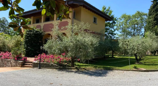 Коттедж Casa Vacanze La Fiòca