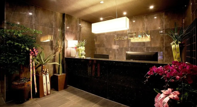 Guri Elin Hotel