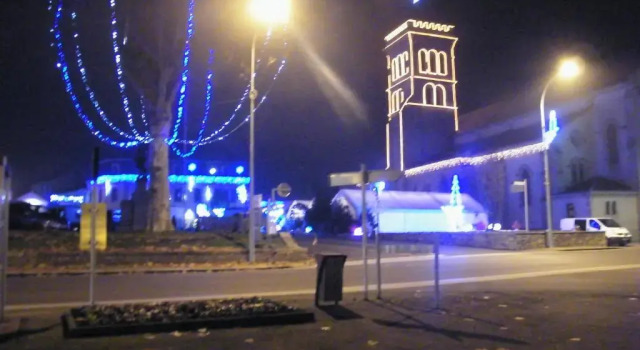 La Chapelle, Rezerwuj Hotel La Chapelle-Saint-Laurent Deux-Sèvres