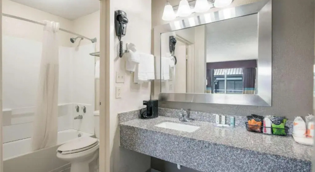 Номер Standard Quality Inn Concord Kannapolis