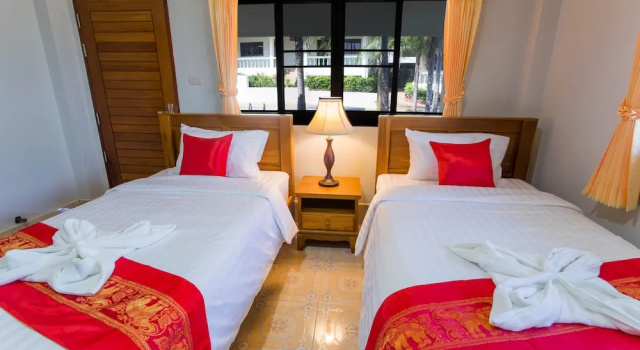 Двухместный номер Standard с балконом и с видом на бассейн Samui Reef View Resort
