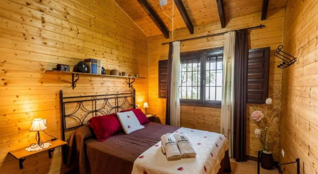 Casita de Madera Ardales by Ruralidays, Забронировать Вилла Виллы Caminito del Rey, Вилла
