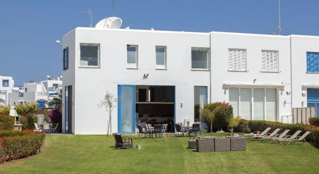 Infinity Villa, Брондау Вилла Protaras қаласындағы 5* жұлдызды қонақ үйлер, 5*