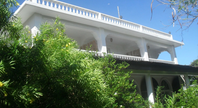 Almafada Villa, Varaa Villa Western Visayas huvilat, Villa
