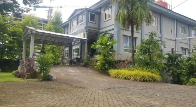 Hotel O Subur, Buchen Sie Hotel Hotels in Sulawesi mit Parkplatz, Parkplätze
