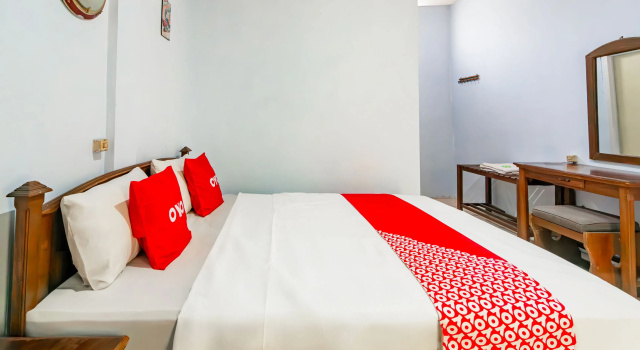 Номер Deluxe Hotel O Arjosari Near Plaza Araya Formerly Hotel Nugraha