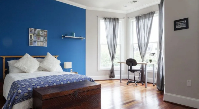 Amazing DC Home with Rooftop Deck, Забронировать Отель Northwest Вашингтон