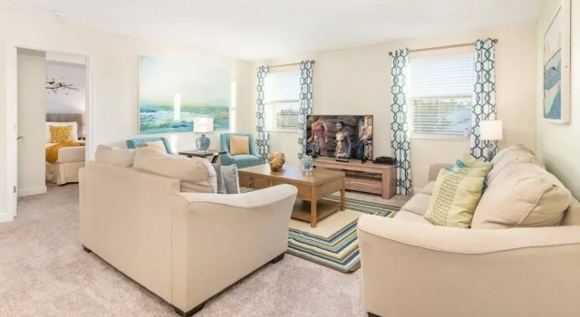 Boutique Styled 6-bed 6-bath home Pool/Spa! home