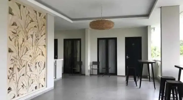 Kertanegara Homestay, Boek Hotel Jember East Java