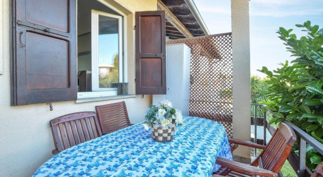 Amazing Home in Manerba del Garda With 2 Bedrooms and Wifi, Забронировать Отель Отели Манерба с парковкой, Парковка