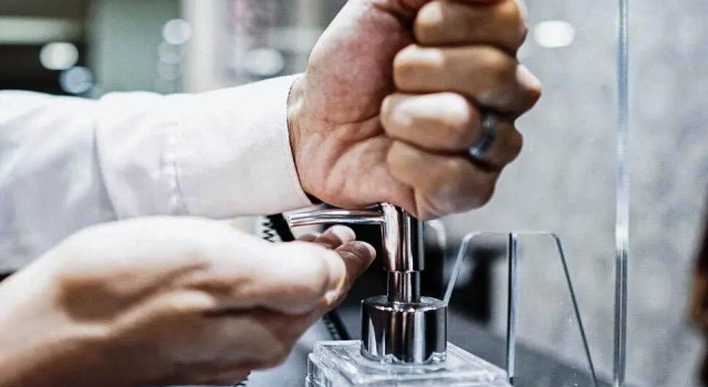 RuangNyaman at Coins Hotel, Book Hotel Cilandak Jakarta, nær Sunter Mall