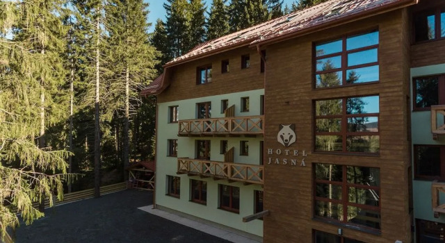 Hotel Jasná, Забронировать Отель Демяновская долина 