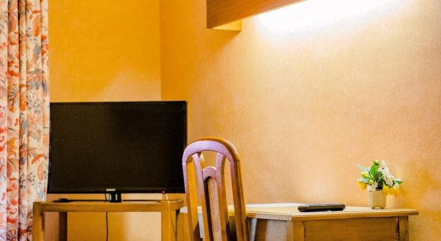 Standart oda Hôtel de Dompaire